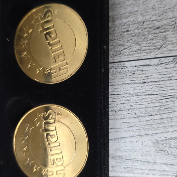 Gold Commemorative Elvis Presley Coins Set - Picture 4 of 5